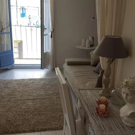 Maison De Thau Tatil Evi